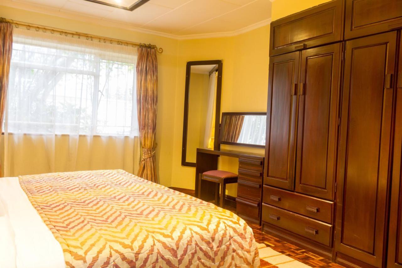 Mimosa Court Apartments Nairobi Buitenkant foto