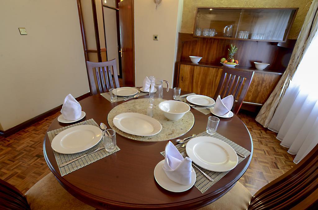 Mimosa Court Apartments Nairobi Buitenkant foto