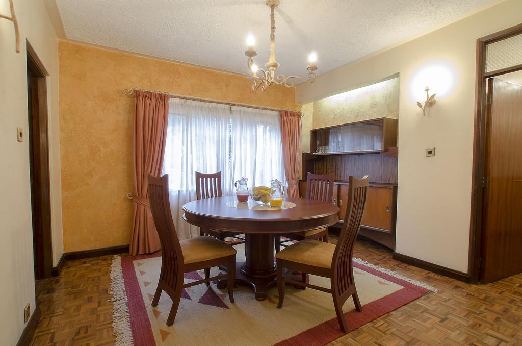 Mimosa Court Apartments Nairobi Buitenkant foto