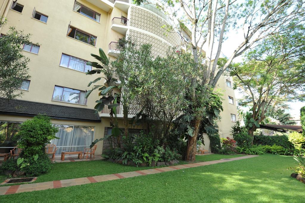 Mimosa Court Apartments Nairobi Buitenkant foto
