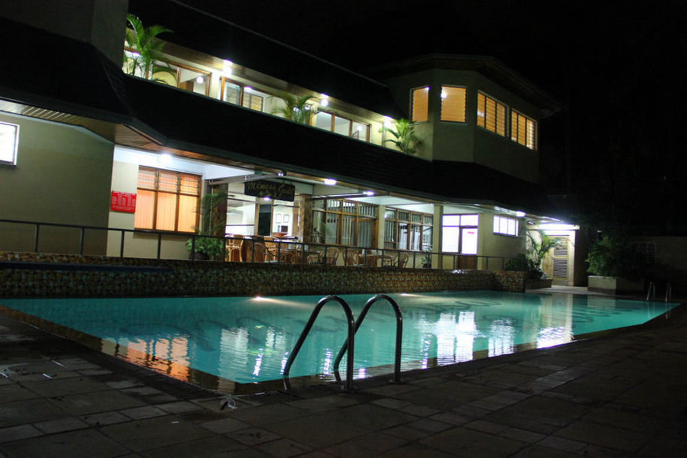 Mimosa Court Apartments Nairobi Buitenkant foto